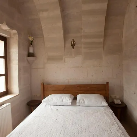 Narcissos Cave Homestay