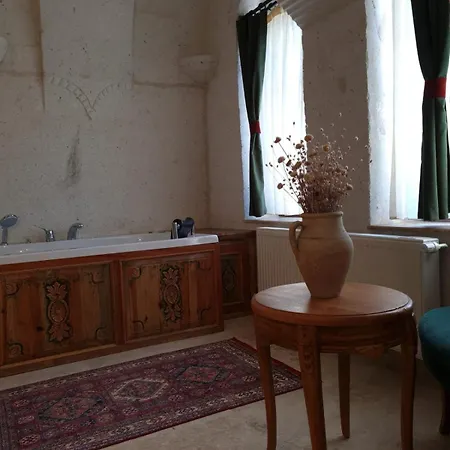 Narcissos Cave Homestay *