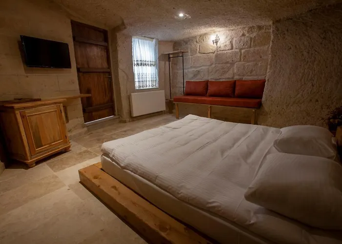 Narcissos Cave * Ürgüp