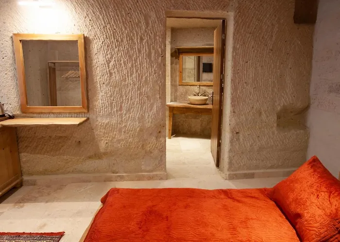 Narcissos Cave * Ürgüp