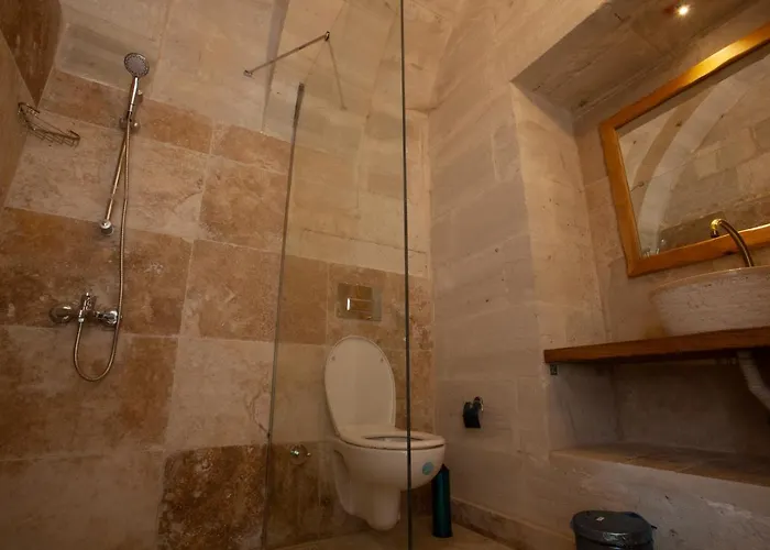 Narcissos Cave Проживание в семье