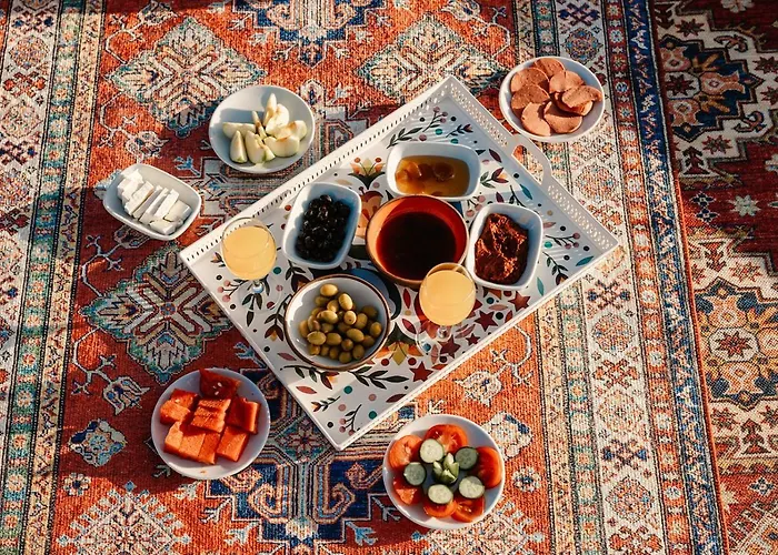 Narcissos Cave Проживание в семье *