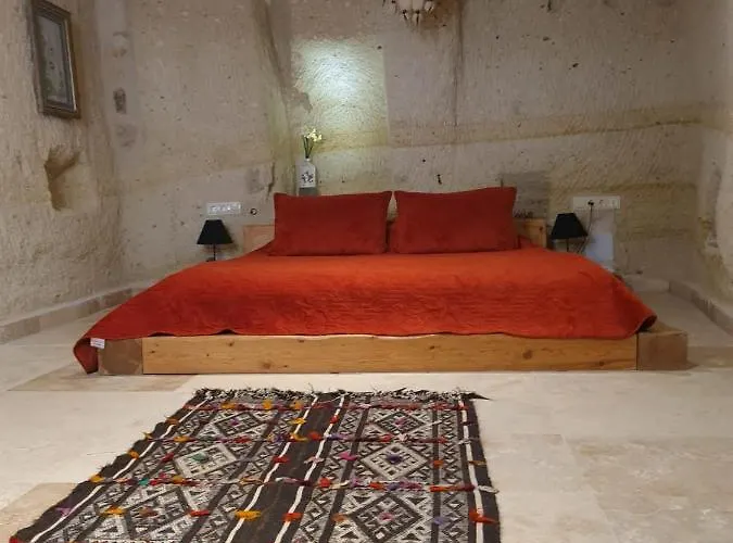 Narcissos Cave * Ургуп