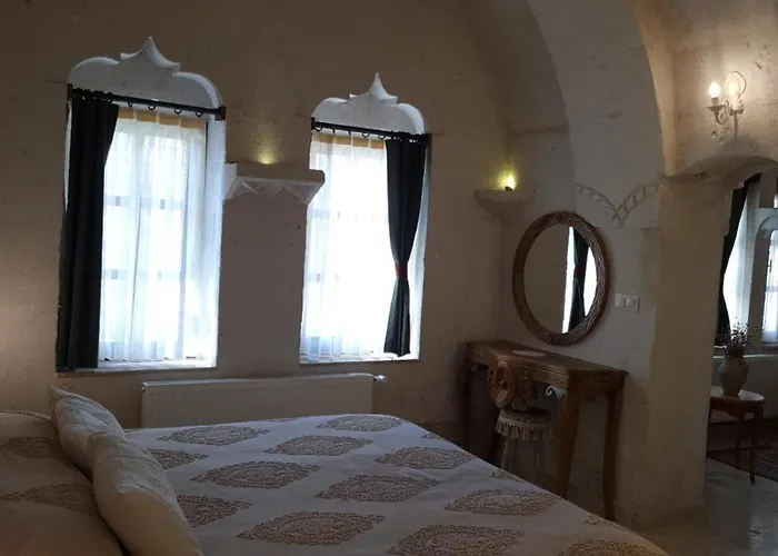 Narcissos Cave Проживание в семье